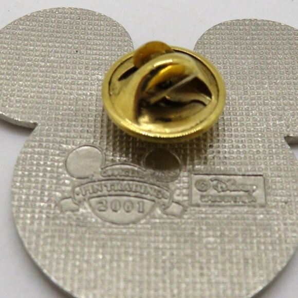 Lot 2 Disney Mickey Mouse Flag Pins United States United Kingdom Enamel - Picture 7 of 16